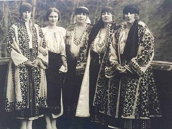 AAF68036-9379-41A1-BBAC-916B9603738B.jpeg AAF68036-9379-41A1-BBAC-916B9603738B.jpeg