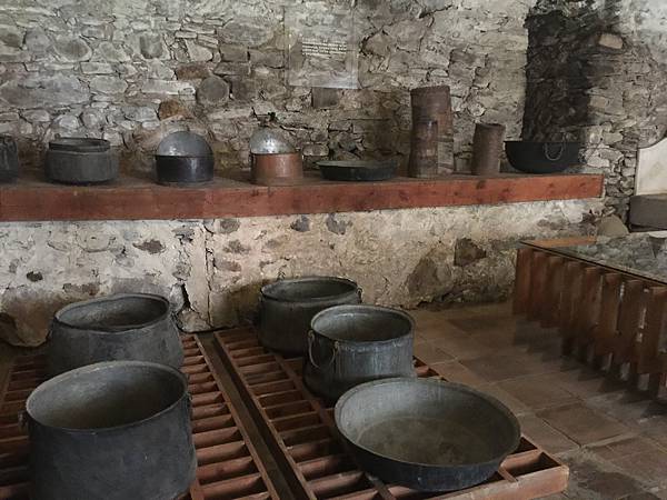 EA71DE24-BE7B-42FB-9F08-47ACAE084378.jpeg EA71DE24-BE7B-42FB-9F08-47ACAE084378.jpeg