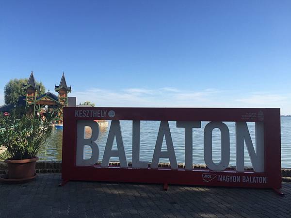 C6348EE0-FF74-4BC5-AB12-9D5BE4F50701.jpeg C6348EE0-FF74-4BC5-AB12-9D5BE4F50701.jpeg