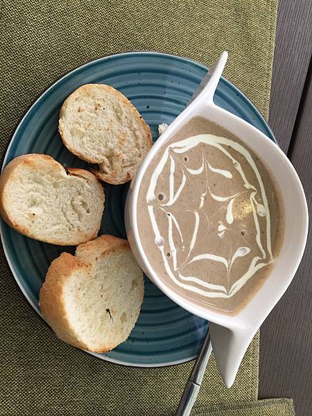 9676E627-F1E2-4F2E-98DD-A1428134E821.jpeg 9676E627-F1E2-4F2E-98DD-A1428134E821.jpeg