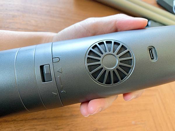 山水輕淨吸無線吸塵器排熱孔