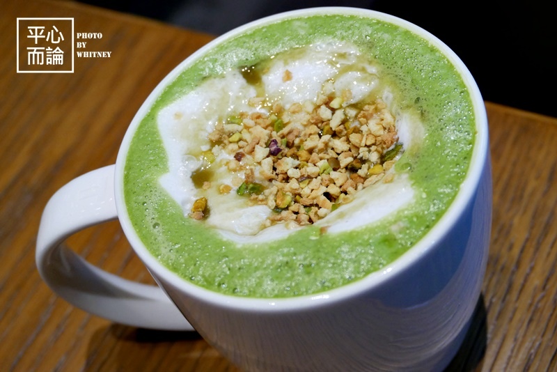 台北中正 星巴克starbucks 時代寓所門市 附新品開心果醇濃抹茶那堤 草莓巧克力塔心得 平心而論 痞客邦