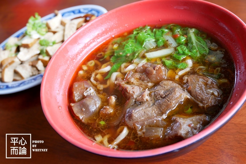 東興野菜牛肉麵 (8).JPG