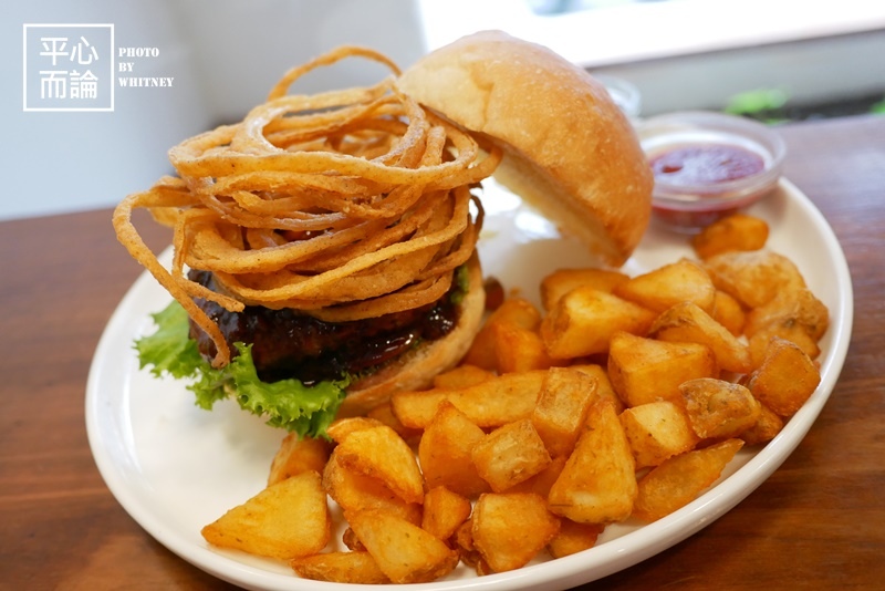 Waku Waku Burger (12).JPG