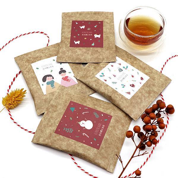 Natural Farming Tieguanyin Tea Bag-Christmas Series-A Set of Four - ชา - วัสดุอื่นๆ หลากหลายสี