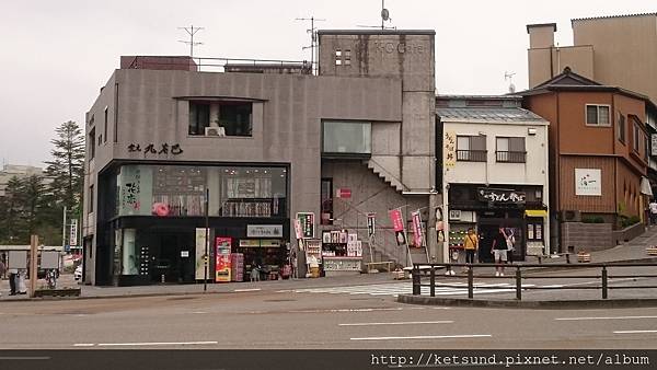 DSC_4529.JPG DSC_4529.JPG