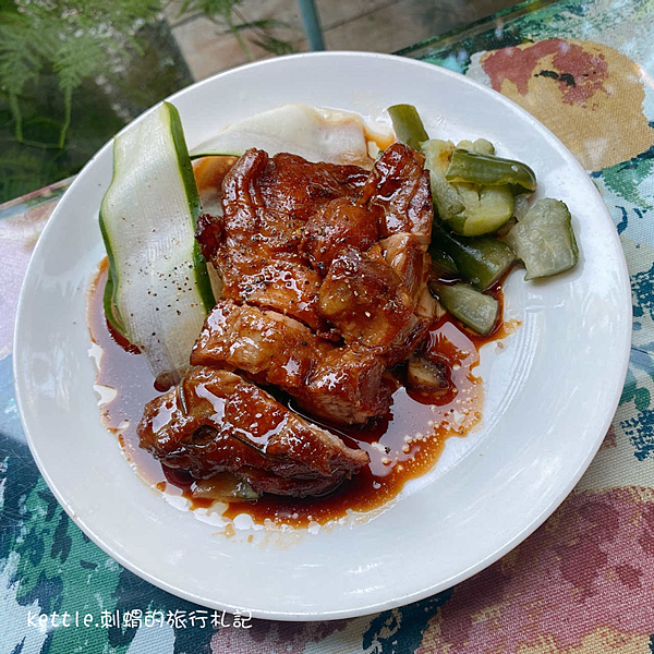 [台中景點]卓也小屋:390元半無菜單料理!庭園玻璃屋、近大