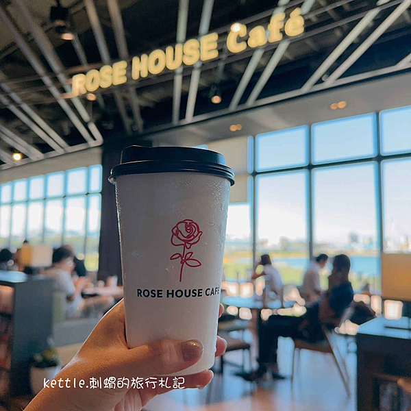 [台中景點]Rose house cafe:180度海景、超