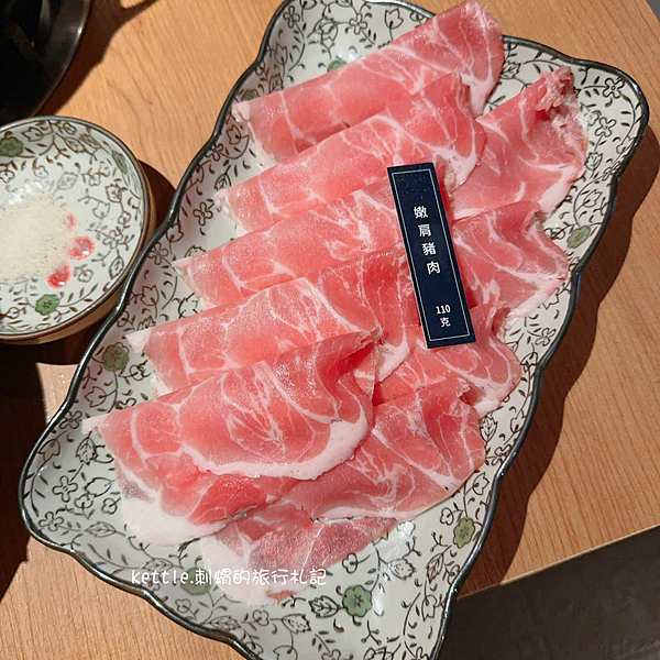 [台中南屯]湯棧:必點剝皮辣椒雞鍋、輕井澤集團、公益路美食