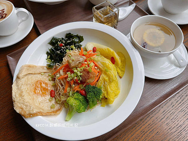 [新竹景點]世界幸福咖啡總店:峨眉湖畔景觀餐廳、多種拉花