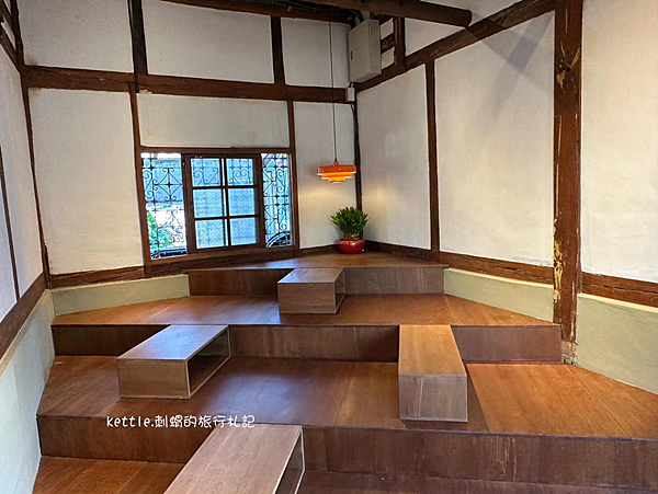 [嘉義新景點]DAY DAY:復古木屋吃霜淇淋、ig打卡景點