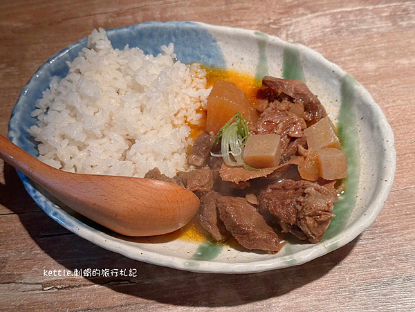 [台中西區]脂板前炭火燒肉:連續四年米其林餐盤推薦、質感和牛