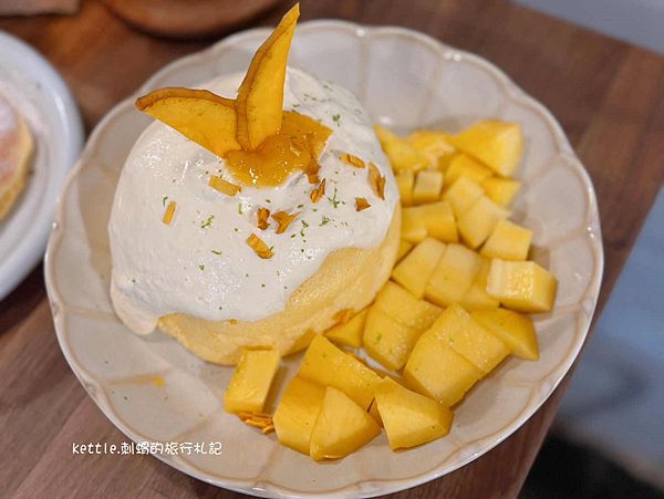 [台中北屯]kichi:厚鬆餅專賣店、老宅咖啡廳、近文心中清