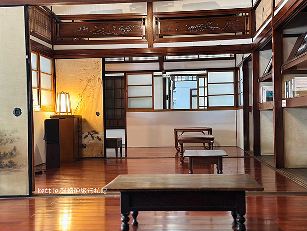 [台中中區]季節喫茶店:日式復古90年茶屋、花朵蘋果塔、原蔡