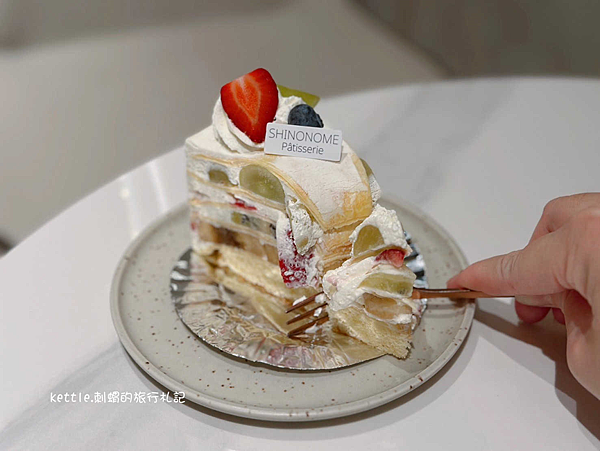 [台中南屯]東雲甜點:招牌名古屋水果千層、日系法式甜點專賣