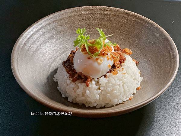 [台中西區]鐵F.f小餐廳:650元吃和牛!科博館無菜單料理