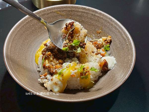 [台中西區]鐵F.f小餐廳:650元吃和牛!科博館無菜單料理