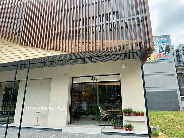 [台中北屯]The OAK LAB 81+:露營風格咖啡廳、
