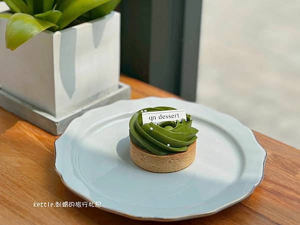 [台中西屯]qn dessert:逢甲玻璃窗咖啡廳、招牌千層