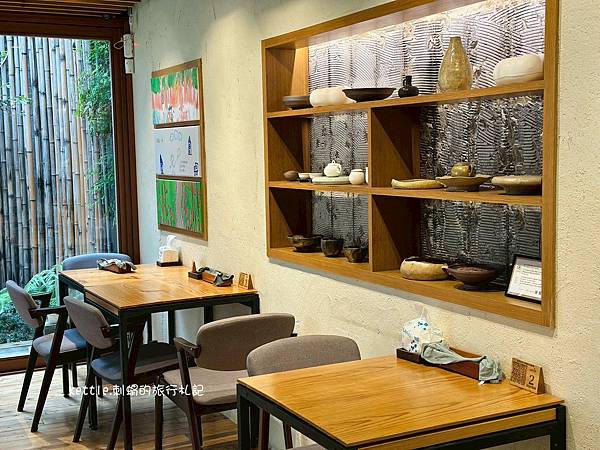 [台中中區]三津製麵249老宅店:90年手工麵文化、禪意素食