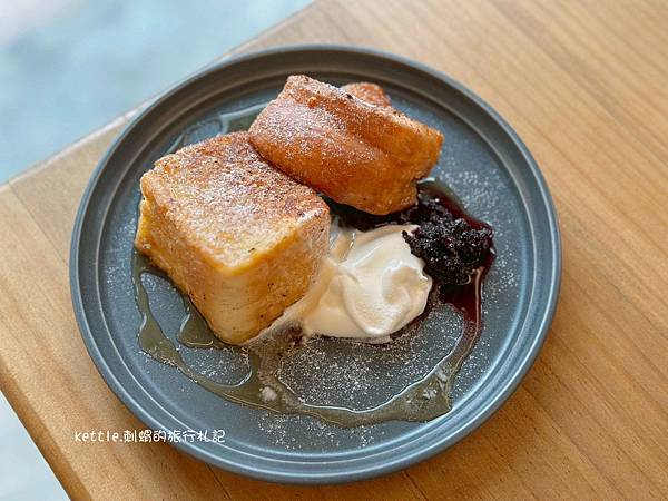 [台中西區]Brewsome coffee美術館店:提供鹹食