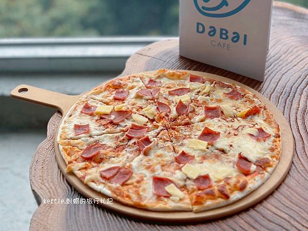 [南投新景點]大白咖啡:獨棟景觀咖啡廳、欣賞魚池山景