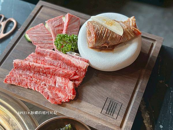 [台中南屯]BAY Korean BBQ Club:文世勳燒