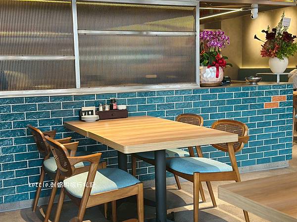 [台中北區]好食行運新派茶餐廳:單人也能輕鬆點、中間不打烊、