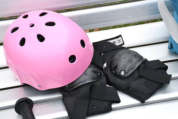 /tmp/phpcSW1wd /tmp/phpcSW1wd