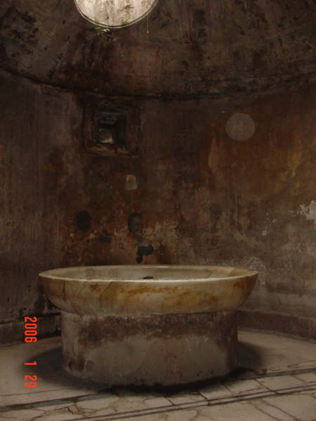 0129-62 龐貝(公共浴池-冷水池).JPG