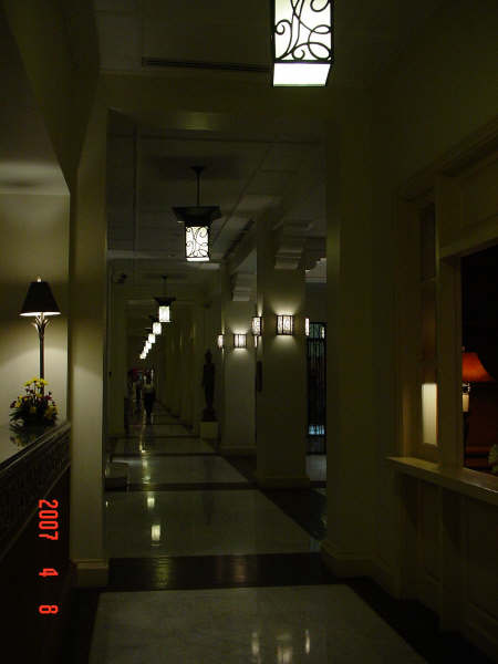 159 萊佛仕酒店(Lobby).JPG