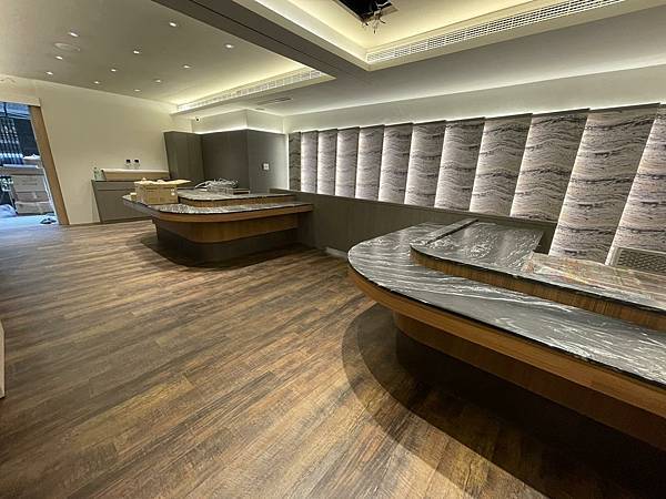 商用空間超耐磨塑膠地板作品