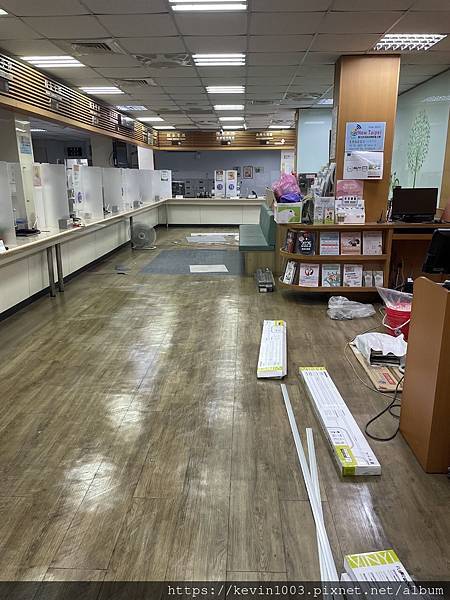 商用空間地板快速換新 商用空間地板快速換新