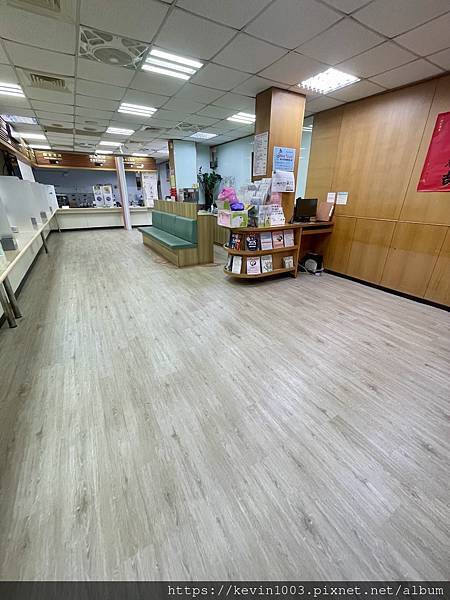 商用空間地板快速換新