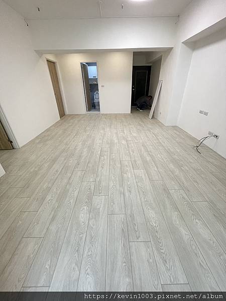 Soliboard 強韌卡扣防水地板中古屋地板翻新作品