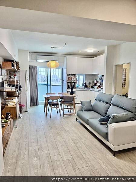 Soliboard 強韌卡扣防水地板中古屋地板翻新作品 Soliboard 強韌卡扣防水地板中古屋地板翻新作品