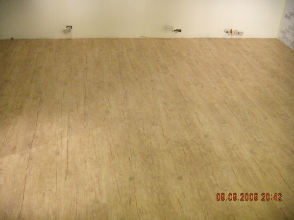 完工後作品(使用南亞地板)