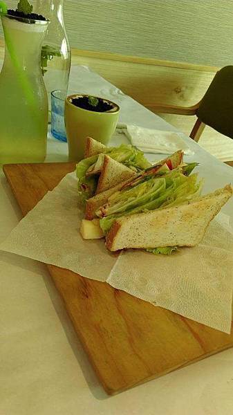 FB_IMG_1444910909078.jpg FB_IMG_1444910909078.jpg