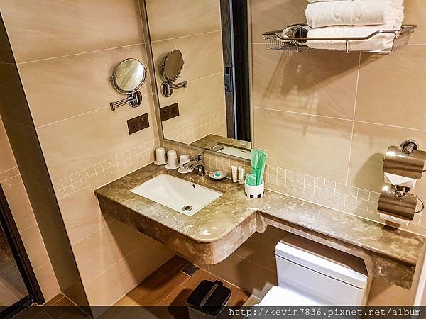 LRM_EXPORT_20180716_234948.jpg LRM_EXPORT_20180716_234948.jpg