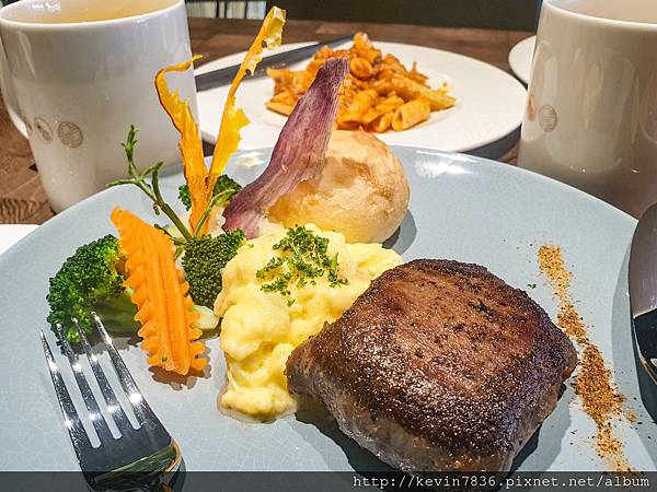 LRM_EXPORT_362111013192916_20190602_232707874.jpeg LRM_EXPORT_362111013192916_20190602_232707874.jpeg