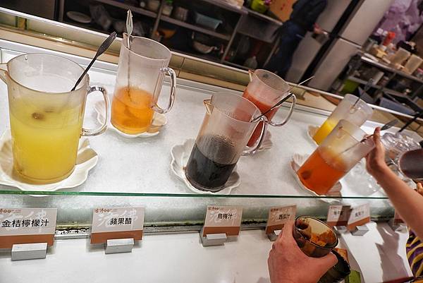 DSC02269-01.jpeg DSC02269-01.jpeg