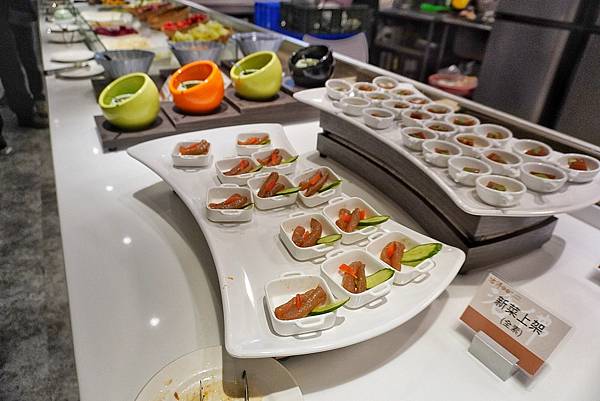 DSC02348-01.jpeg DSC02348-01.jpeg