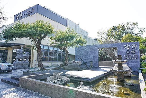 DSC02399-01.jpeg DSC02399-01.jpeg