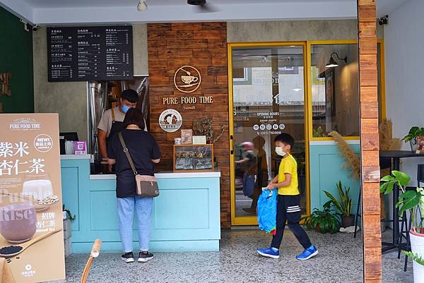 DSC03614-01.jpeg DSC03614-01.jpeg