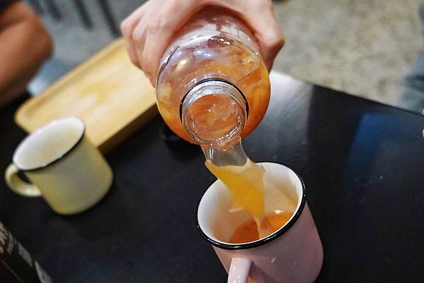 DSC03722-01.jpeg DSC03722-01.jpeg