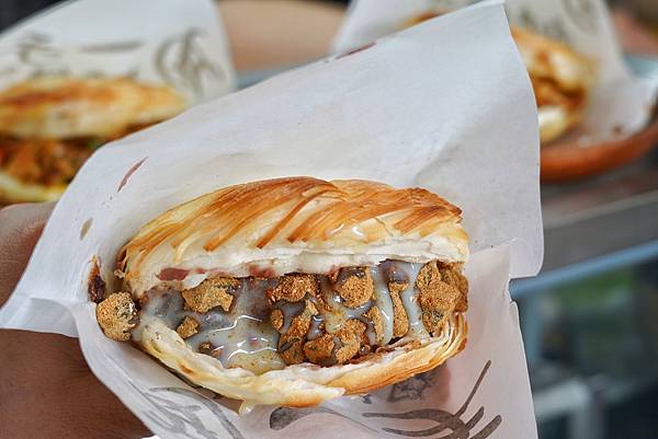 DSC06124-01.jpeg DSC06124-01.jpeg