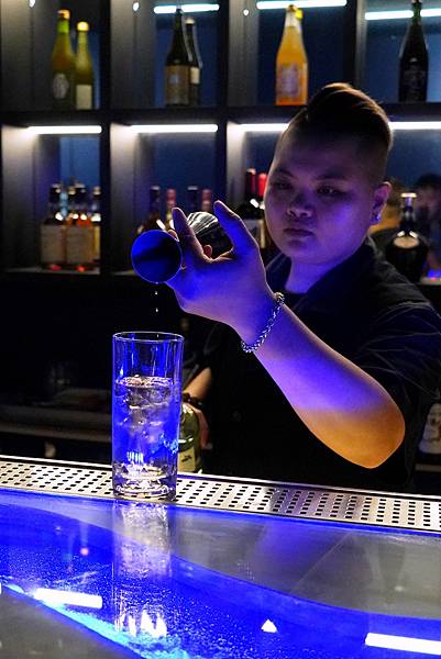 DSC07579-01.jpeg DSC07579-01.jpeg