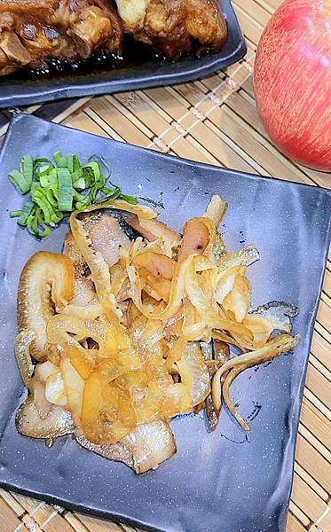 1000021146-01.jpeg 1000021146-01.jpeg