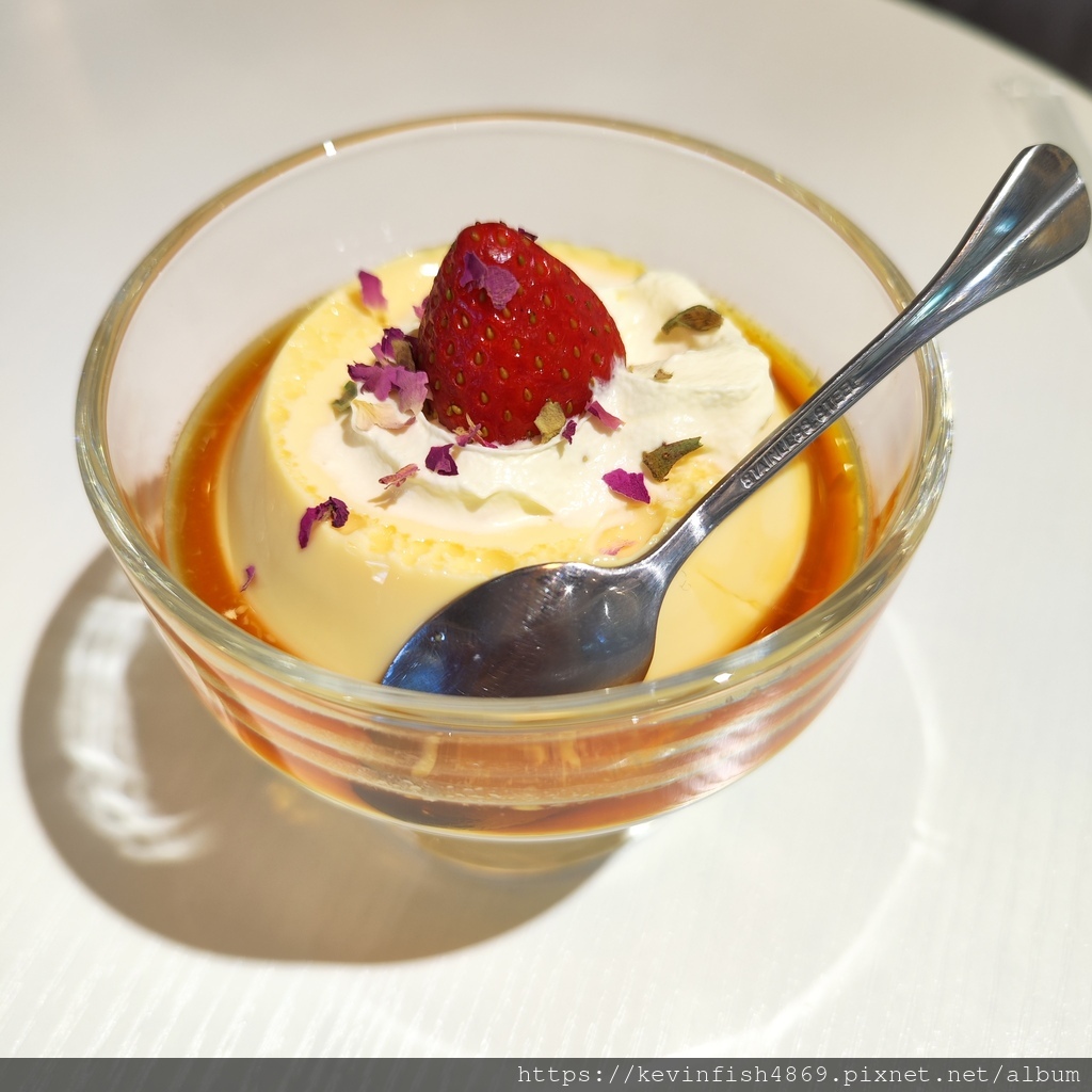 李澤言套餐 草莓焦糖慢熟布丁