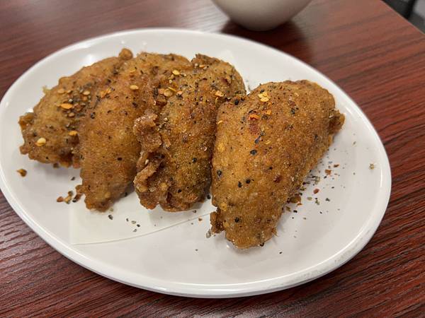 相片 2023-2-15 下午7 04 53 相片 2023-2-15 下午7 04 53